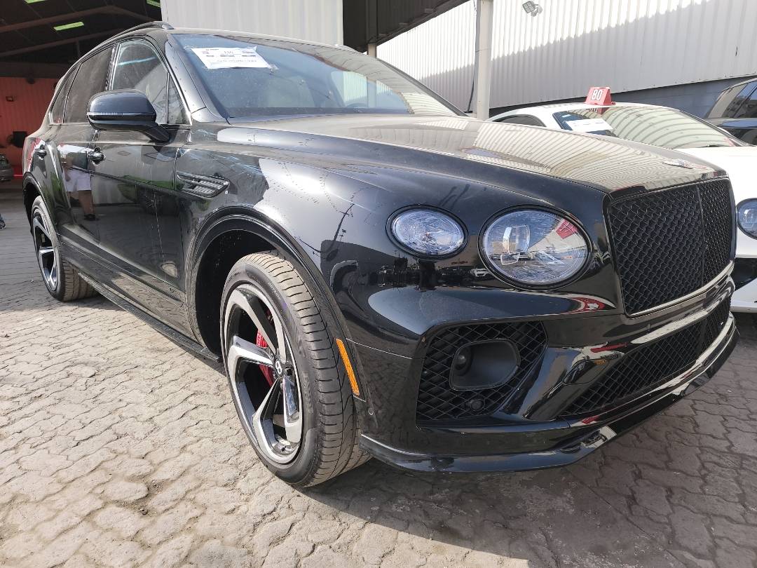 2022 BENTLEY BENTAYGA — 25717 KM — Lot 82151212 - Marhaba Auctions Used Cars - Image 7