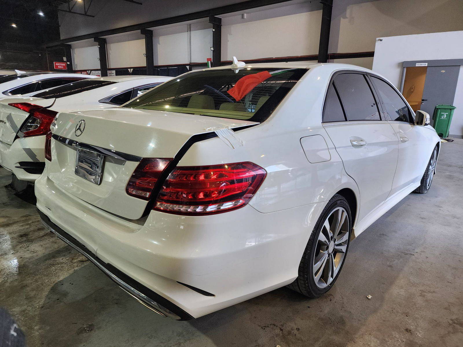 2016 MERCEDES BENZ E 350 — 128958 Miles — Lot 45193455 — Al Quoz - Marhaba Auctions Used Cars - Image 5