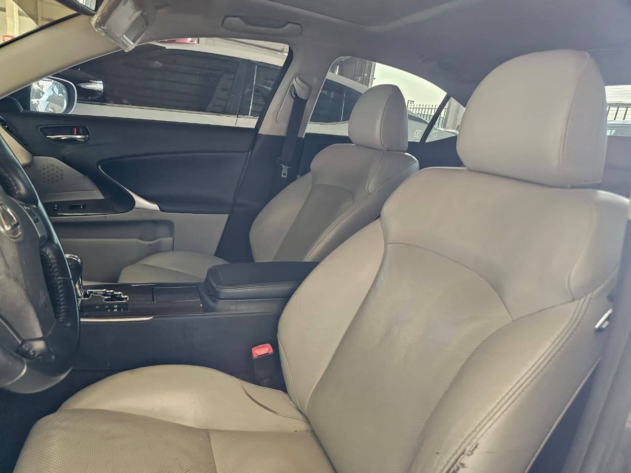 2012 LEXUS IS 250 — 172419 Miles — Lot 2C5160016 — Main - Marhaba Auctions Used Cars - Image 6