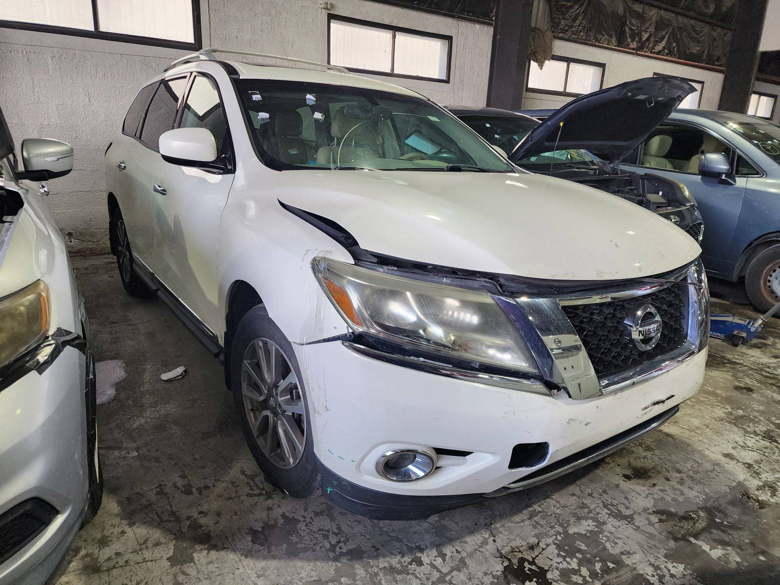 2014 NISSAN PATHFINDER — 197538 Miles — Lot 43099489 — Ind. 12 - Marhaba Auctions Used Cars - Image 5