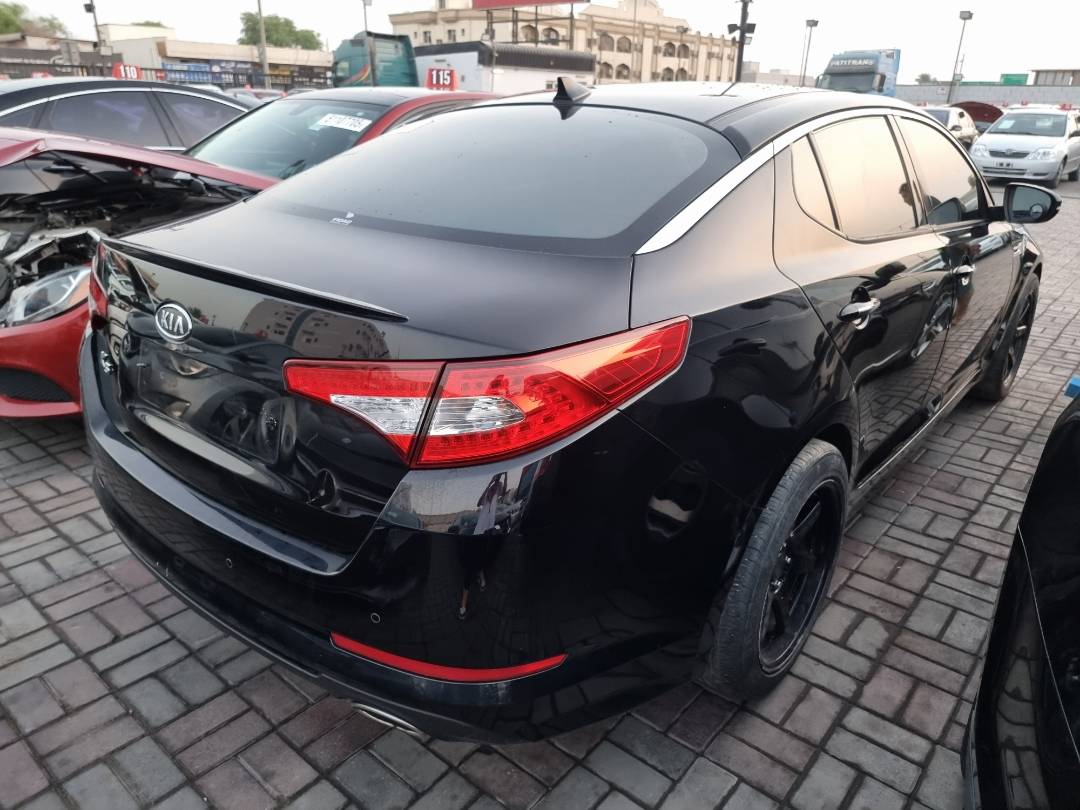 2011 KIA K5 — 150016 KM — Lot 214578 — Souq - Marhaba Auctions Used Cars - Image 5