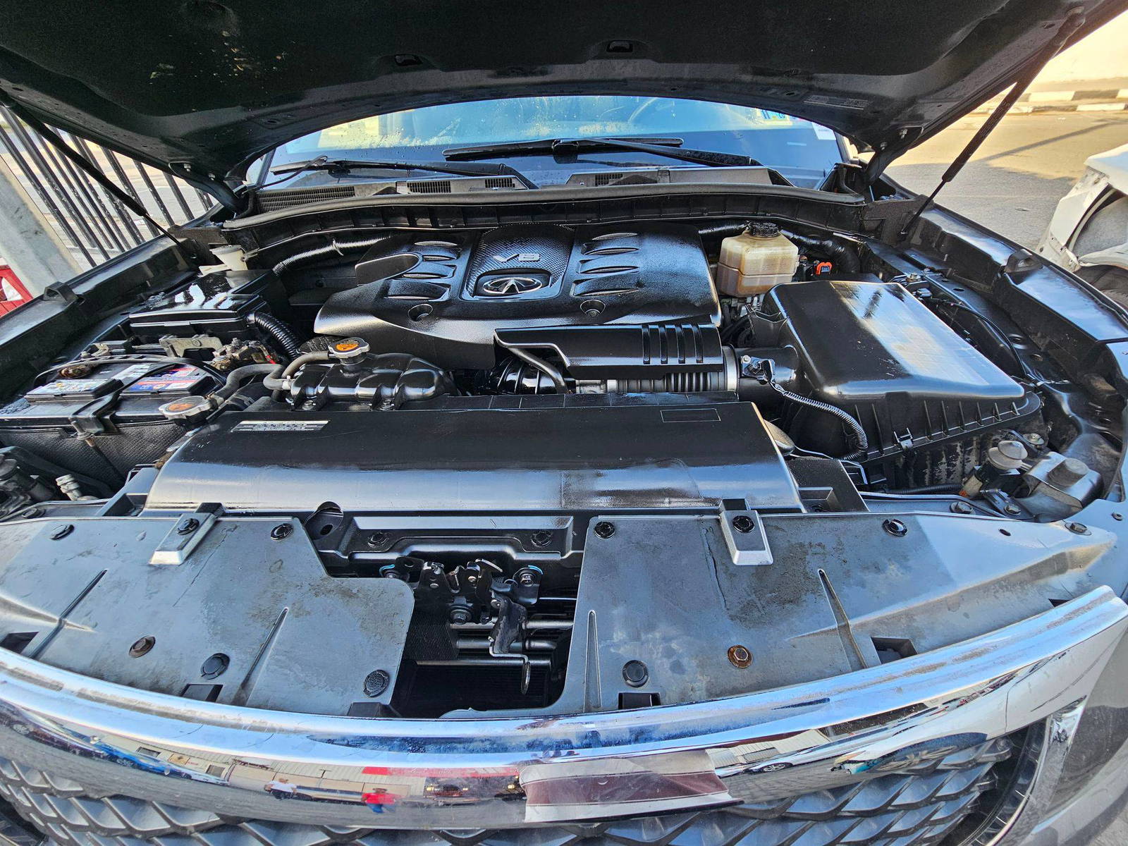 2017 INFINITI QX80 — 129124 Miles — Lot 95144725 - Marhaba Auctions Used Cars - Image 11
