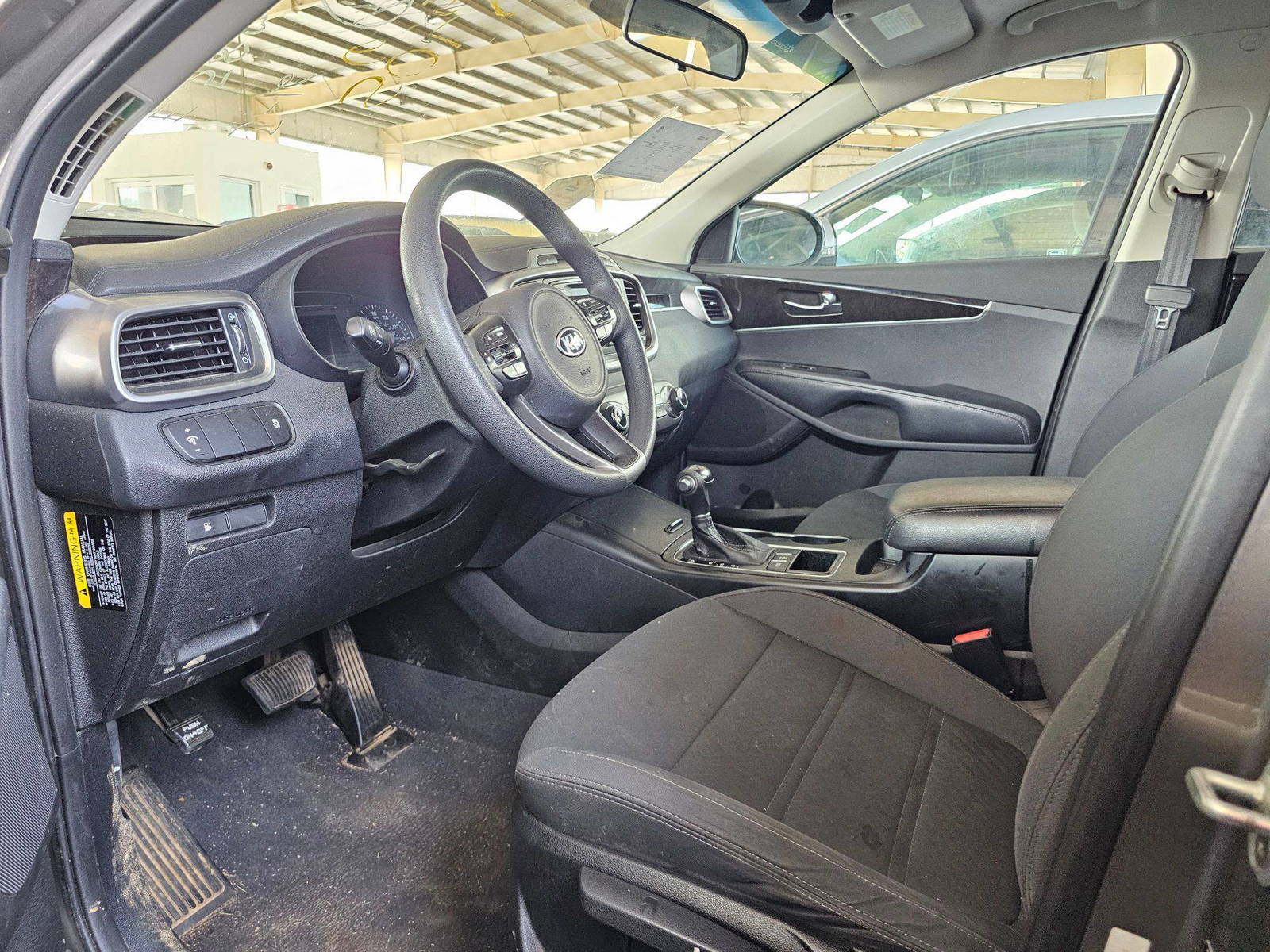 KIA SORENTO 2016 - Marhaba Auction Used Cars - Image 8