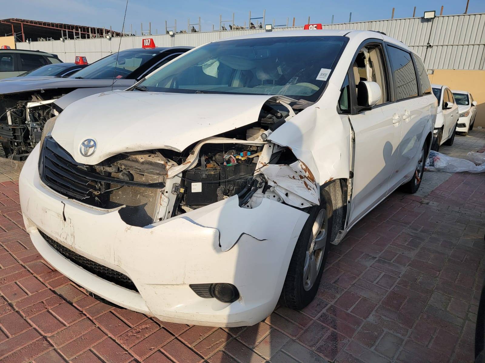 TOYOTA SIENNA 2013 - Marhaba Auction Used Cars - Image 7