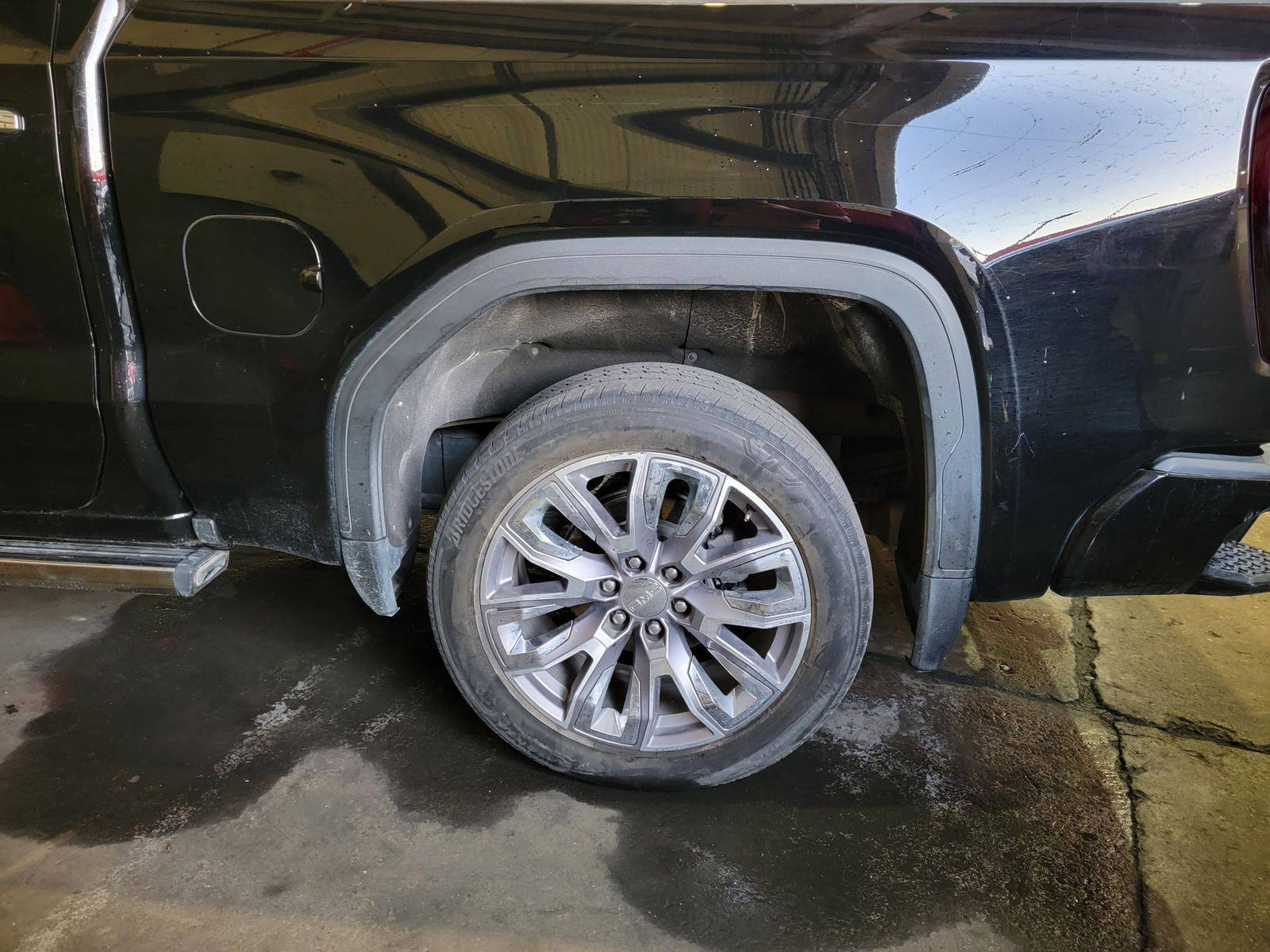 GMC SIERRA, K1500 DENALI 2023 - Marhaba Auction Used Cars - Image 12