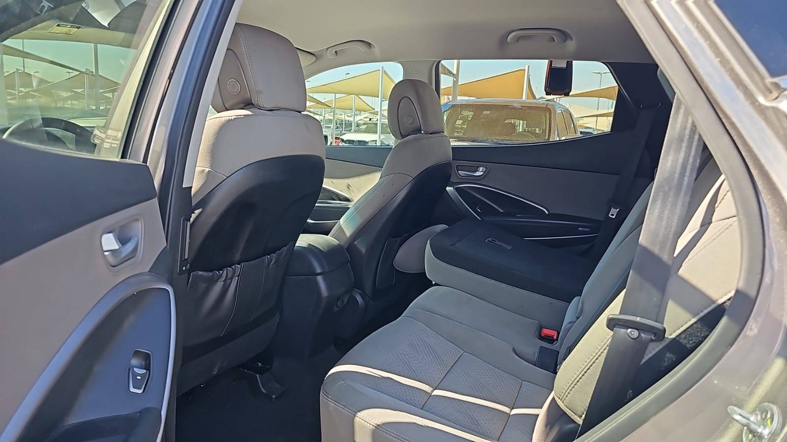 2016 HYUNDAI SANTA FE — 126464 Miles — Lot GG371348 — Souq - Marhaba Auctions Used Cars - Image 7