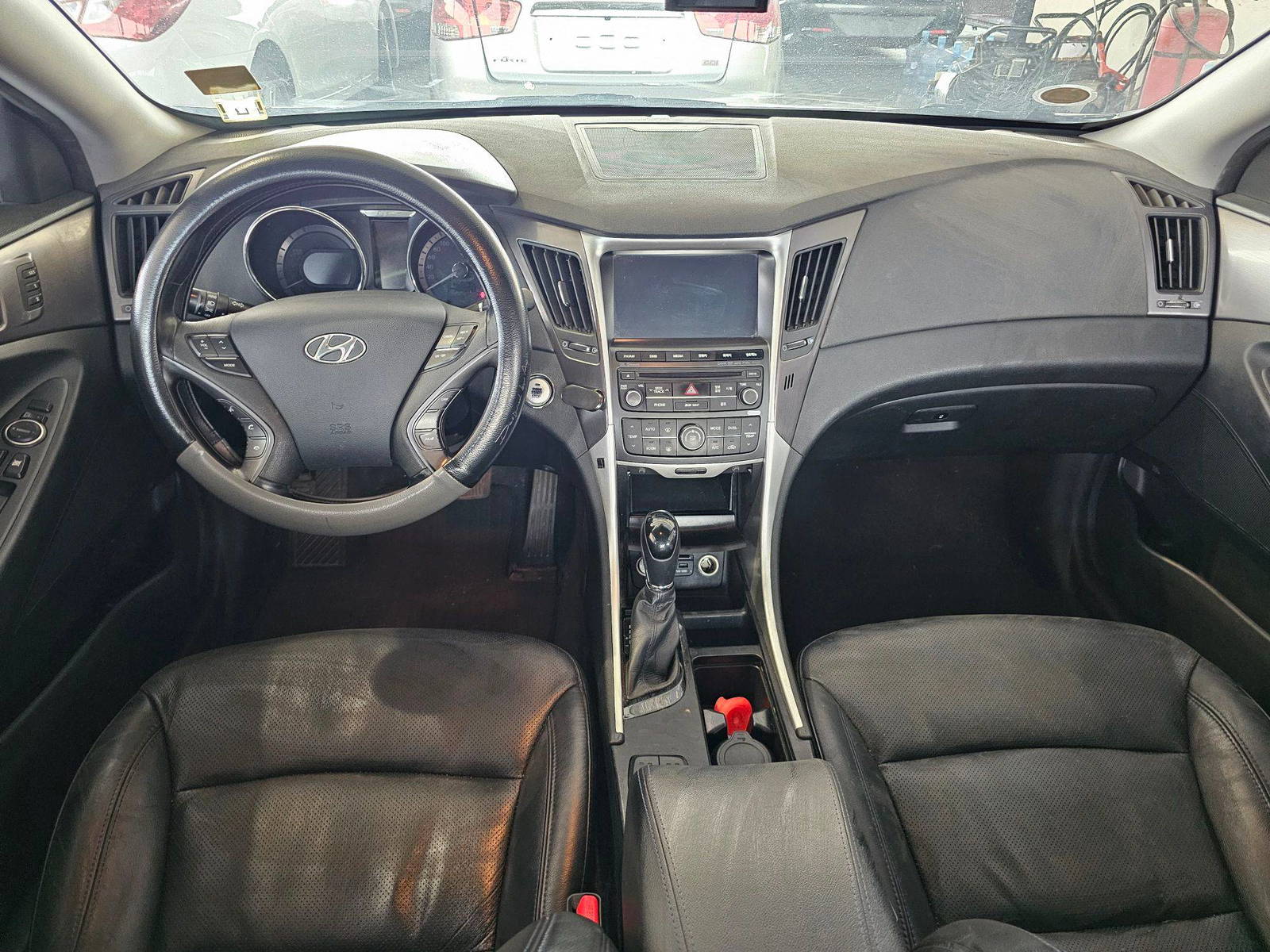 2014 HYUNDAI SONATA — 284499 KM — Lot 075887 — Ind. 12 - Marhaba Auctions Used Cars - Image 7