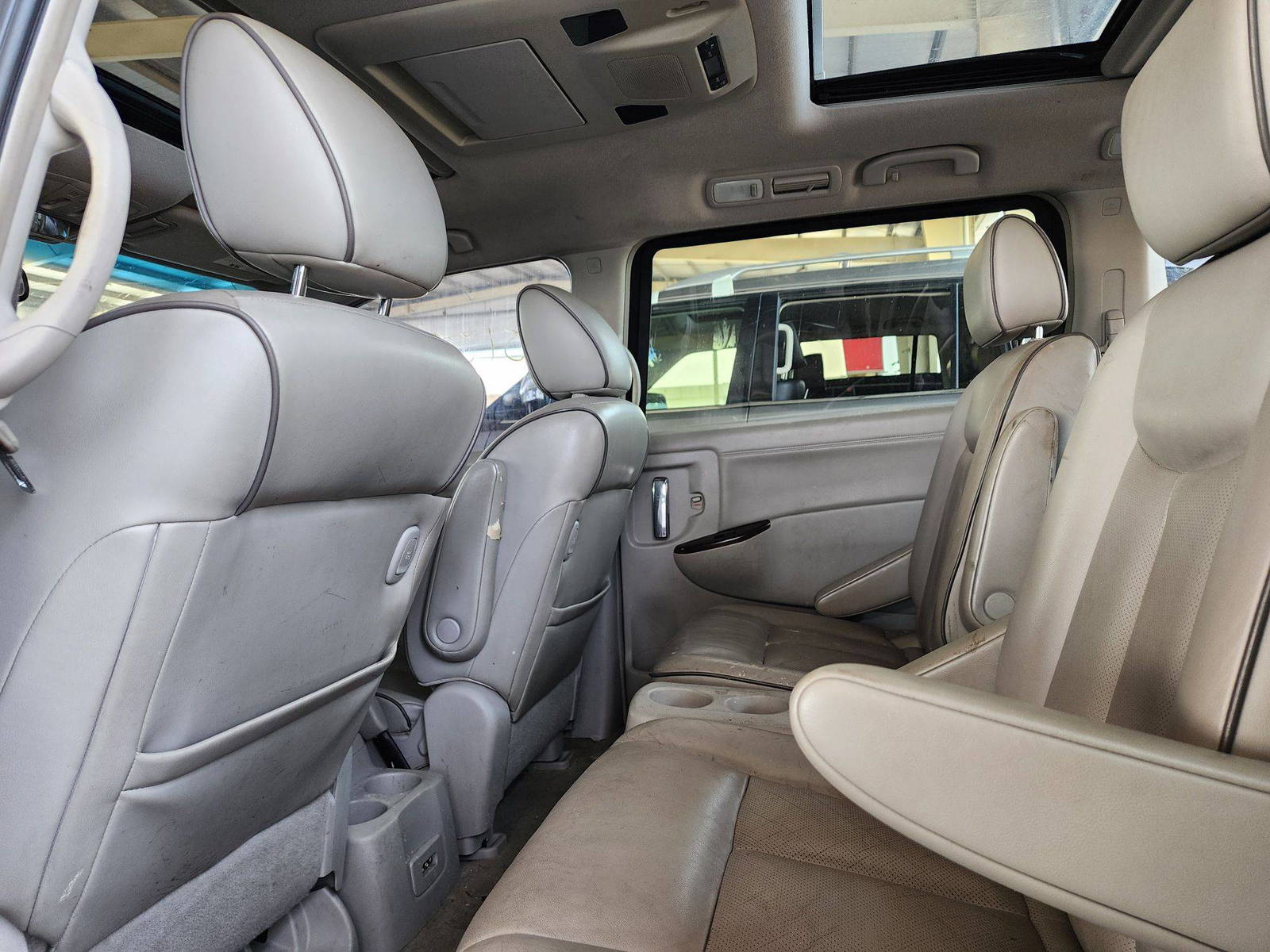 2012 NISSAN QUEST — 150171 Miles — Lot 51587094 — Souq - Marhaba Auctions Used Cars - Image 6