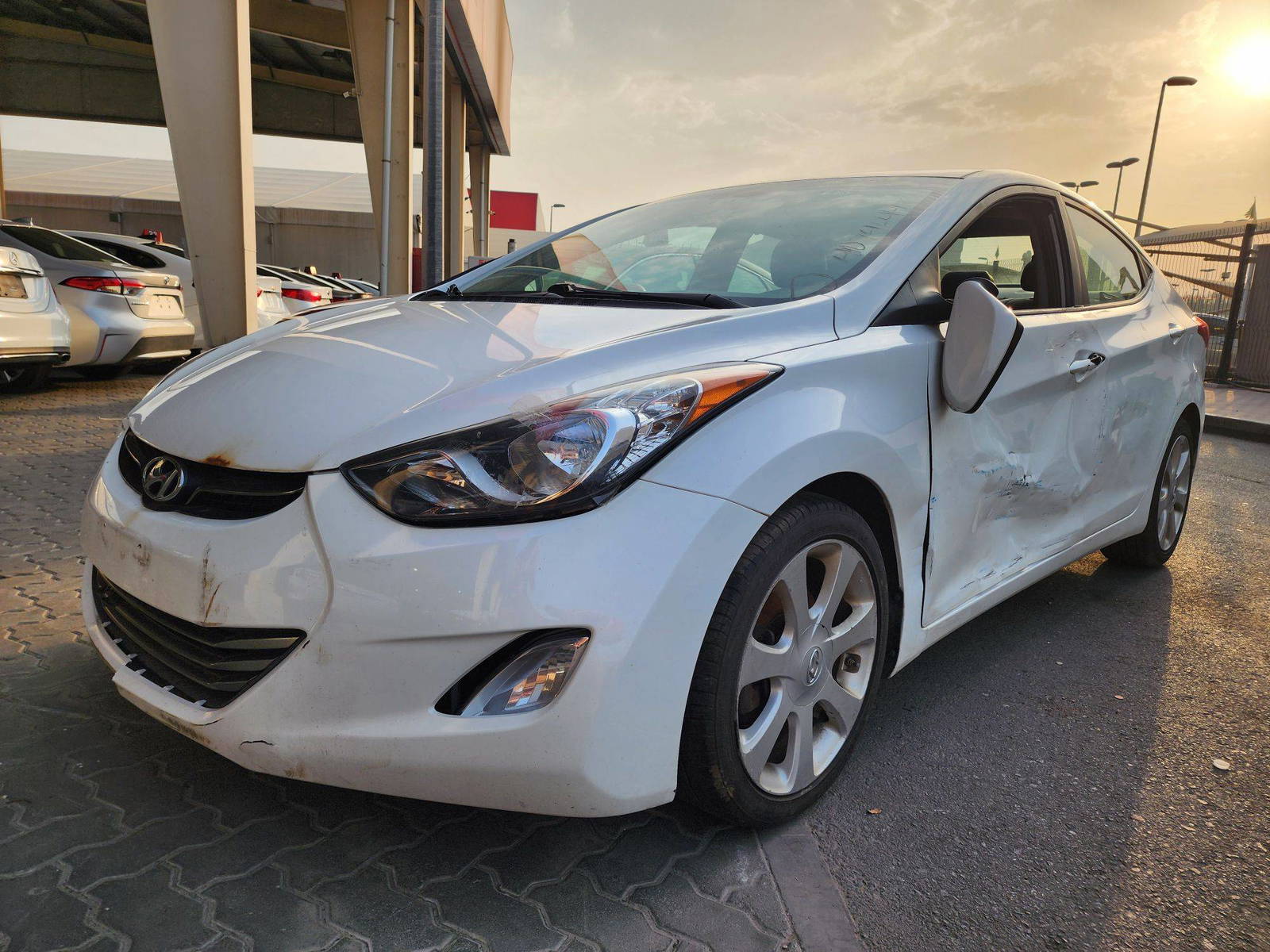 2013 HYUNDAI ELANTRA — 132616 Miles — Lot 50375 — Souq - Marhaba Auctions Used Cars - Image 10