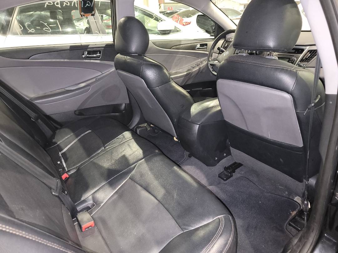 2011 HYUNDAI SONATA — 128252 Miles — Lot 77450723 - Marhaba Auctions Used Cars - Image 5
