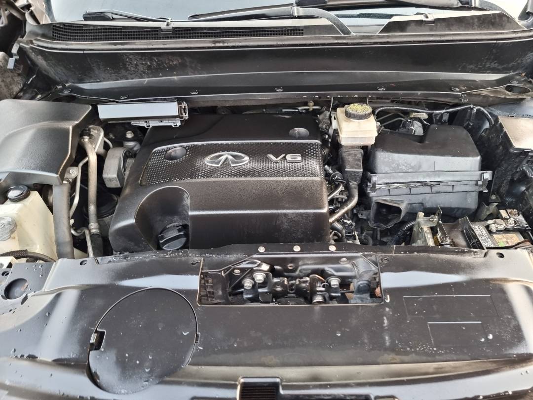 2014 INFINITI QX60 — 141867 Miles — Lot 25993 — Ind. 12 - Marhaba Auctions Used Cars - Image 10