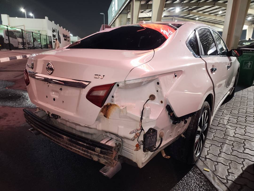 2018 NISSAN ALTIMA — 231428 KM — Lot 37723674 - Marhaba Auctions Used Cars - Image 11