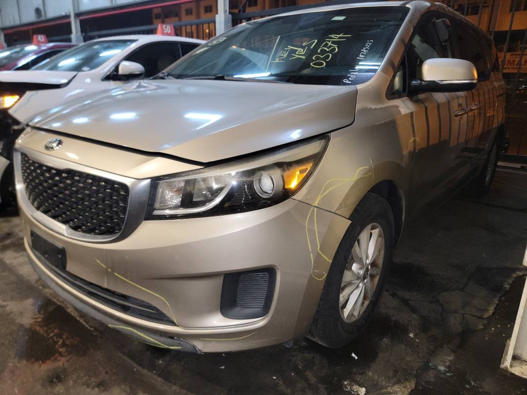 2015 KIA SEDONA — 131373 Miles — Lot 65089823 - Marhaba Auctions Used Cars - Image 6