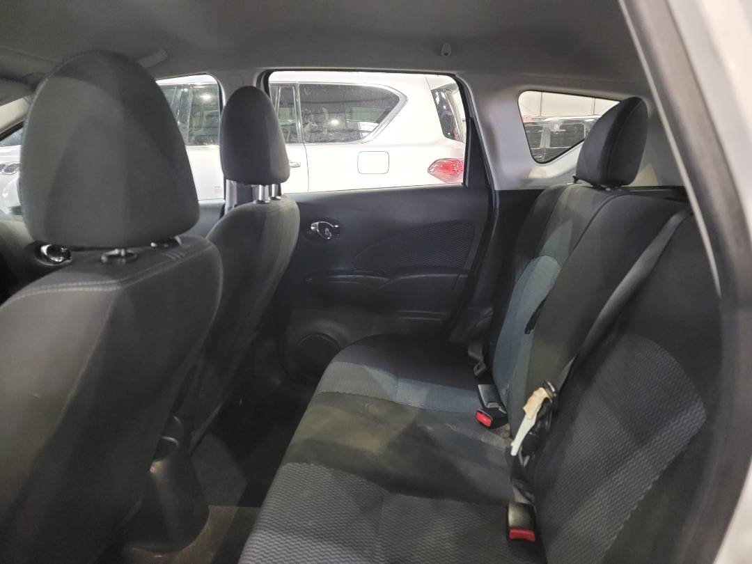 2017 NISSAN VERSA NOTE — 183137 Miles — Lot 572128 — Main - Marhaba Auctions Used Cars - Image 7