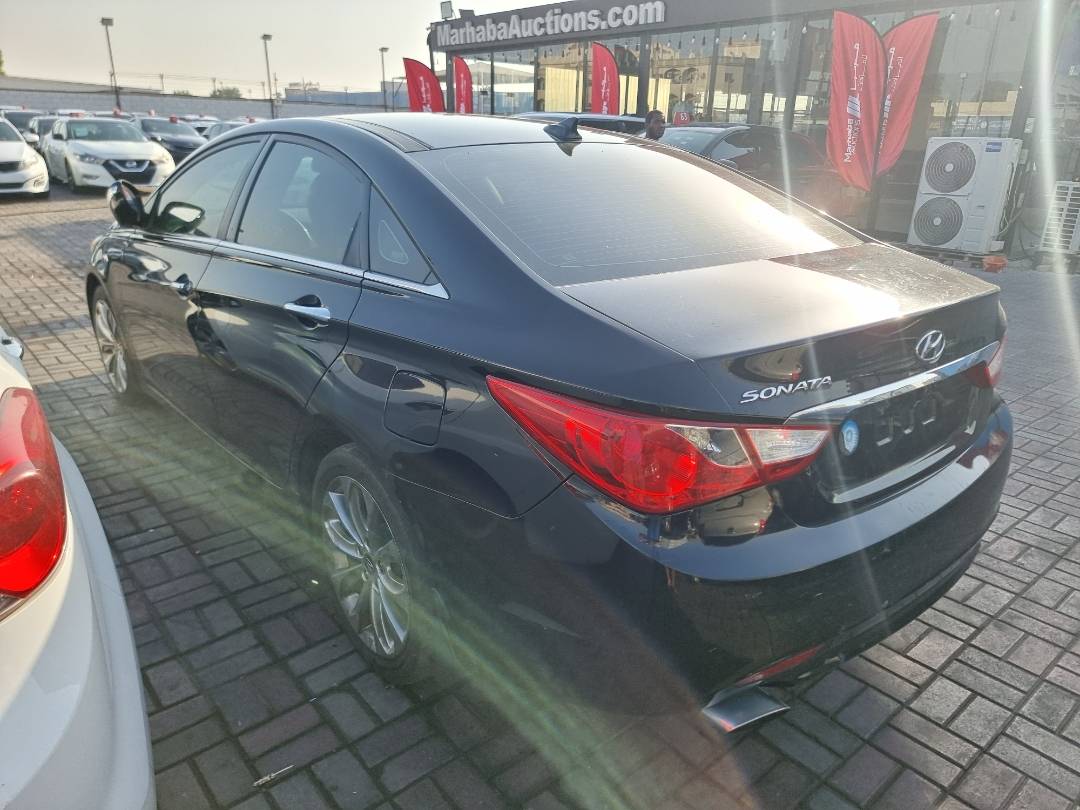 HYUNDAI SONATA 2012 - Marhaba Auction Used Cars - Image 4