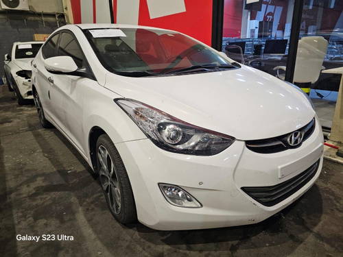 HYUNDAI AVANTE