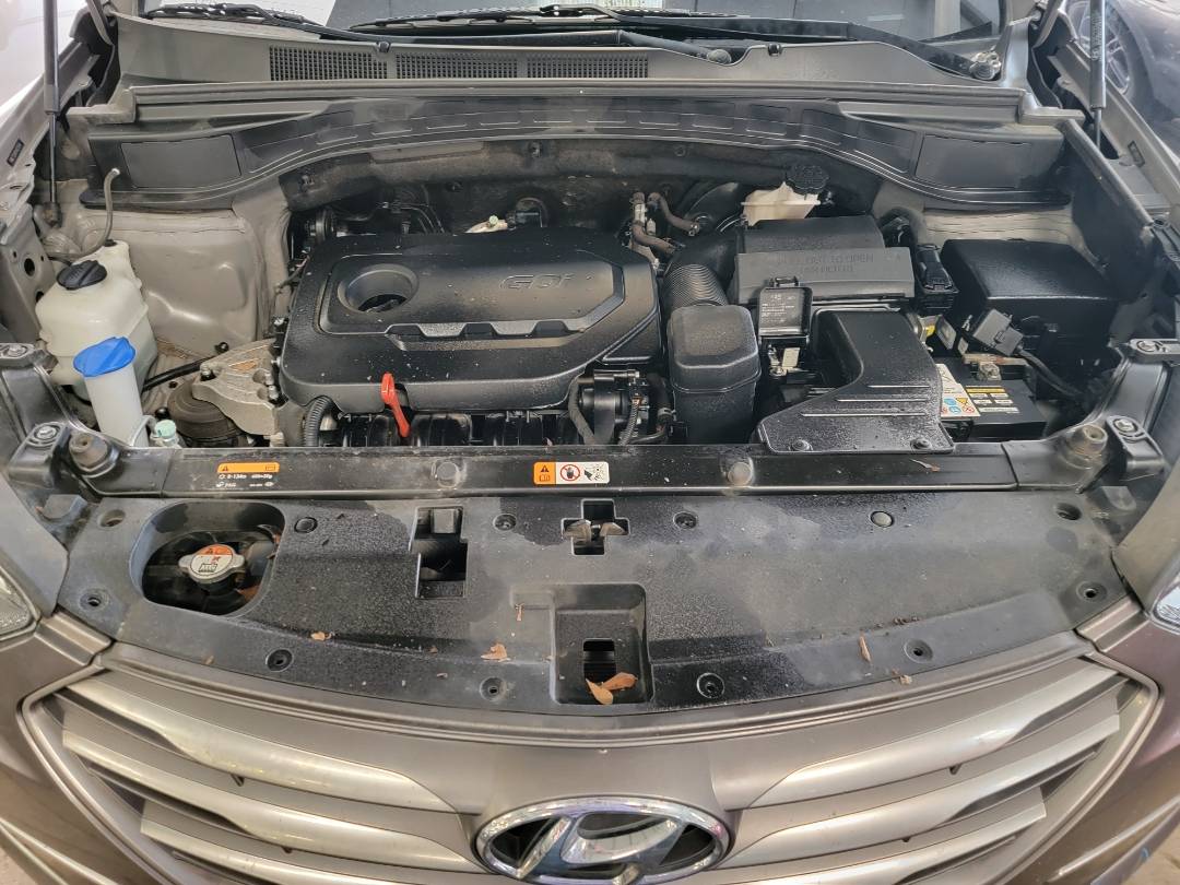 2017 HYUNDAI SANTA FE SPORT — 125637 Miles — Lot H023559 — Main - Marhaba Auctions Used Cars - Image 10