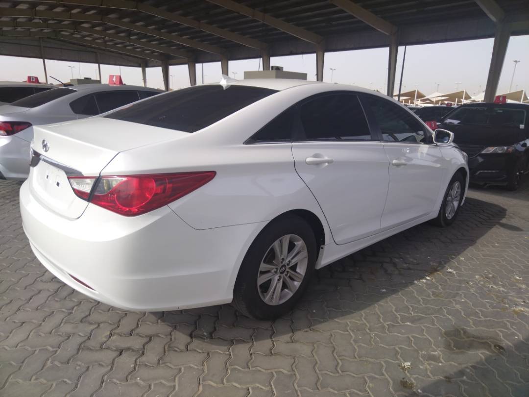2012 HYUNDAI SONATA — 197503 Miles — Lot 15156212 - Marhaba Auctions Used Cars - Image 4