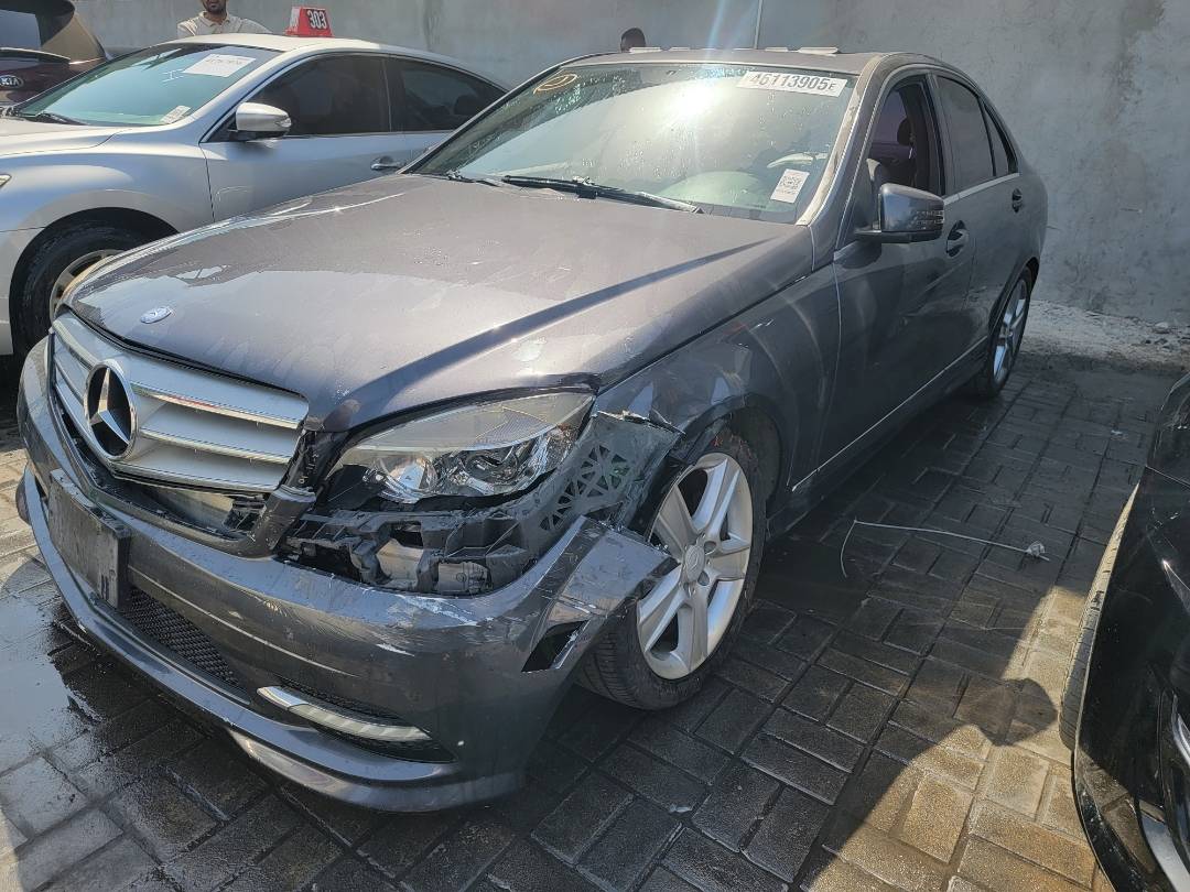 2011 MERCEDES BENZ C300 — 185385 Miles — Lot BR153374 — Main - Marhaba Auctions Used Cars - Image 6