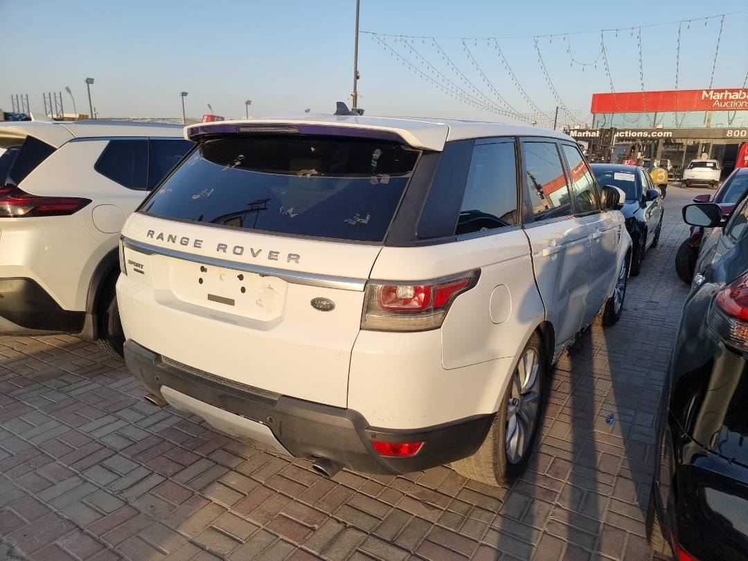 LAND ROVER RANGE ROVER SPORT 2015 - Marhaba Auction Used Cars - Image 4