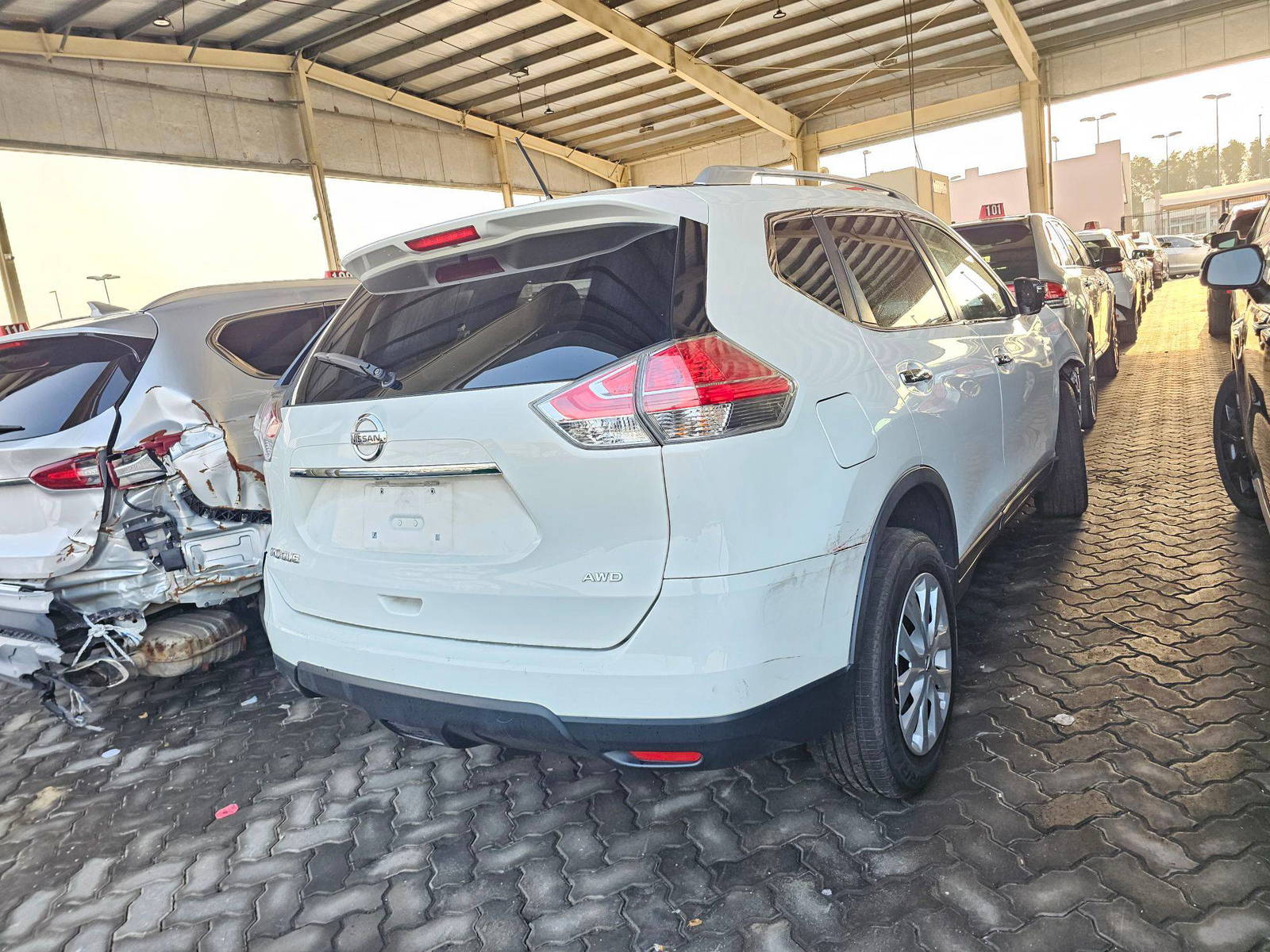 2016 NISSAN ROGUE — 138158 Miles — Lot GW148897 — Main - Marhaba Auctions Used Cars - Image 3