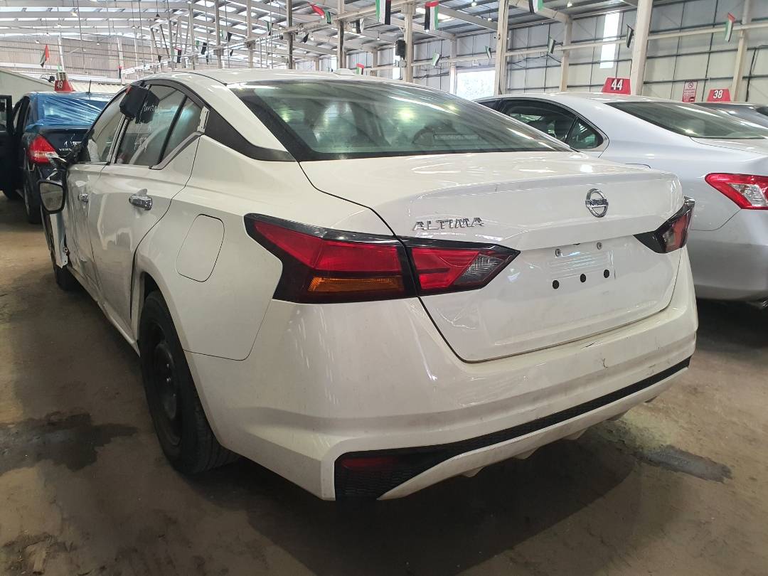 2019 NISSAN ALTIMA — 144762 Miles — Lot KC229245 — Main - Marhaba Auctions Used Cars - Image 3