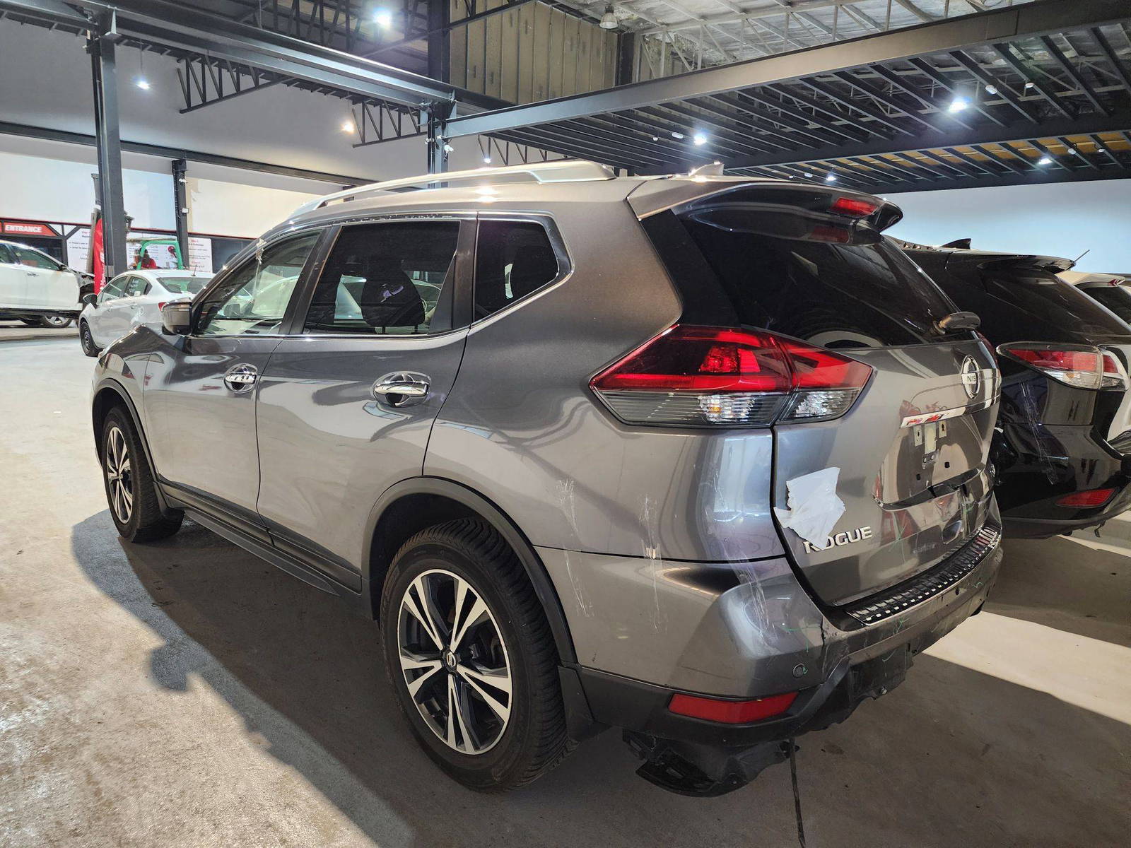 2019 NISSAN ROGUE — 101900 Miles — Lot 51989004 — Al Quoz - Marhaba Auctions Used Cars - Image 4