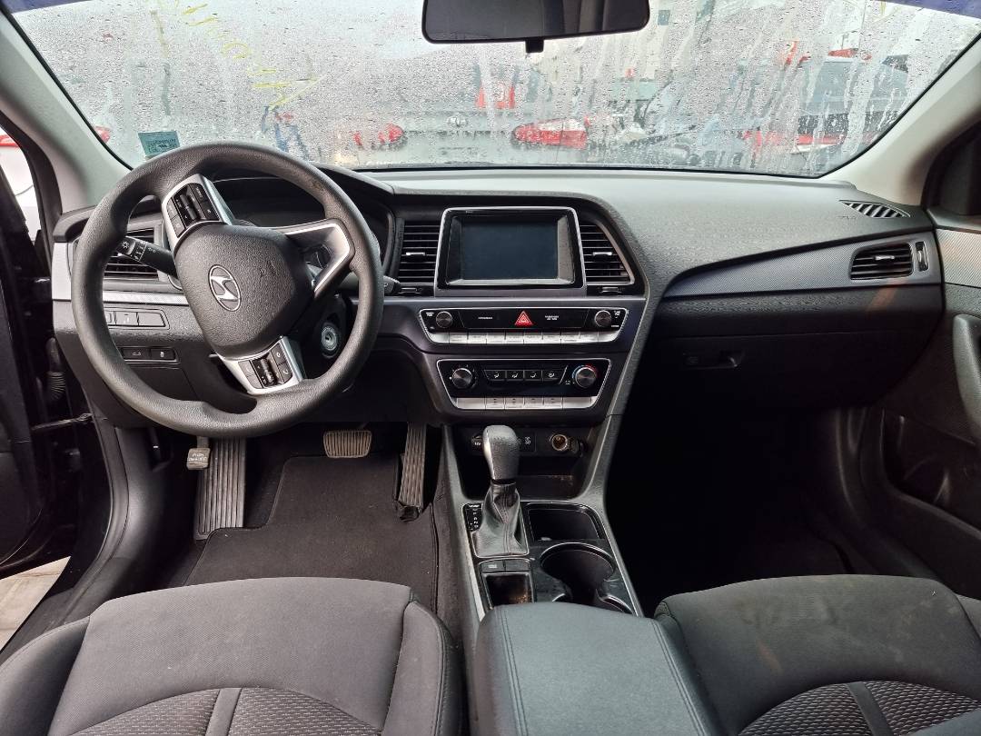 2019 HYUNDAI SONATA — 100626 Miles — Lot 739198 — Ind. 12 - Marhaba Auctions Used Cars - Image 8
