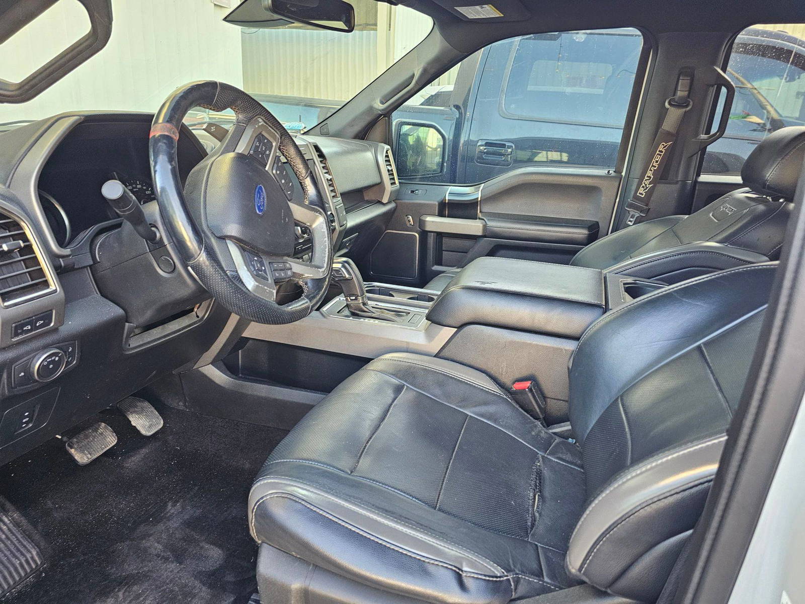 FORD F150 - Raptor 2017 - Marhaba Auction Used Cars - Image 8