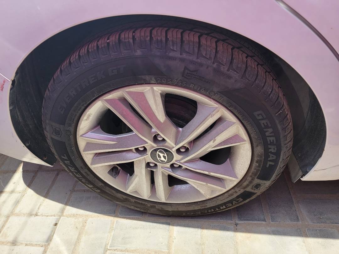 2019 HYUNDAI ELANTRA — 135854 KM — Lot KU758817 — Main - Marhaba Auctions Used Cars - Image 12