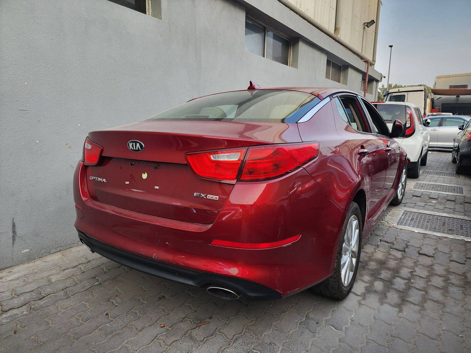 2015 KIA OPTIMA — 173776 Miles — Lot 727419 — Al Quoz - Marhaba Auctions Used Cars - Image 5