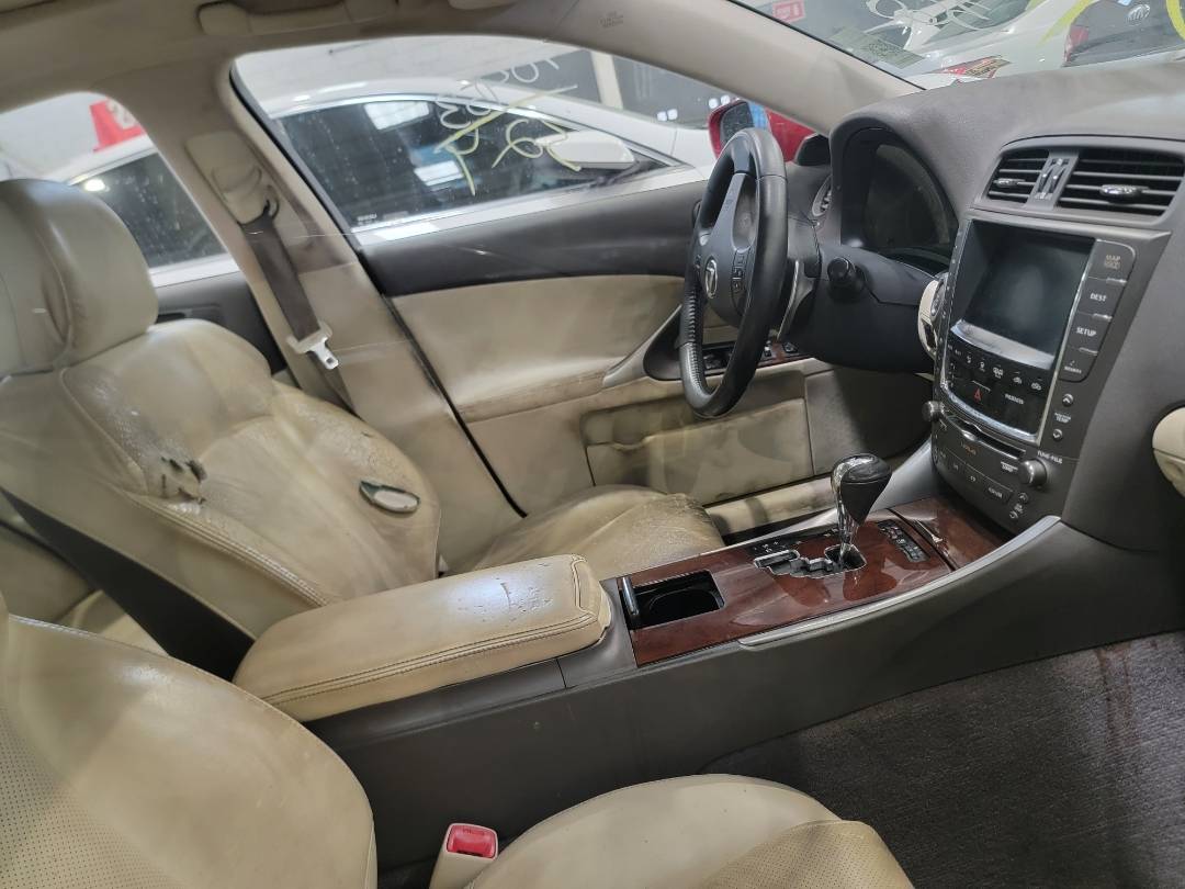 2010 LEXUS IS 250 — 229806 Miles — Lot 38570453 — Main - Marhaba Auctions Used Cars - Image 6