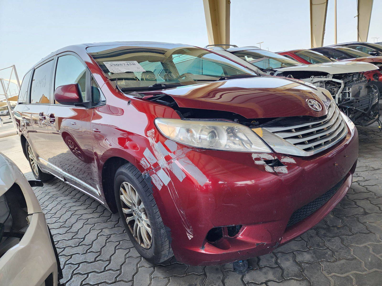 2011 TOYOTA SIENNA — 259229 Miles — Lot 39057458 — Souq - Marhaba Auctions Used Cars - Image 7