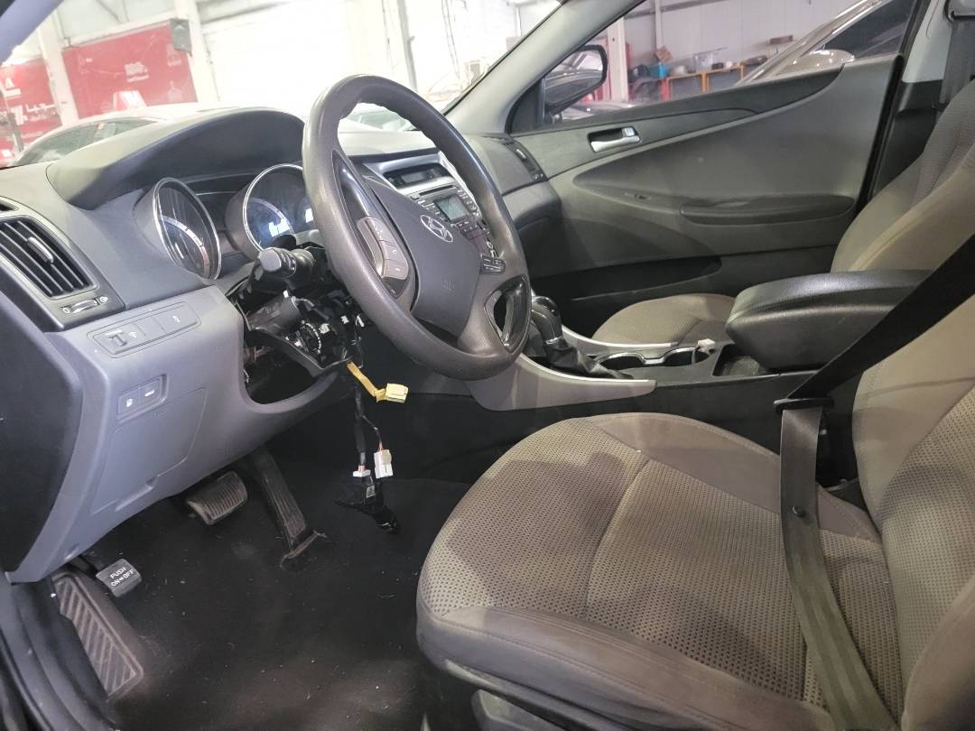 2011 HYUNDAI SONATA — 217022 Miles — Lot 49267004 — Souq - Marhaba Auctions Used Cars - Image 8