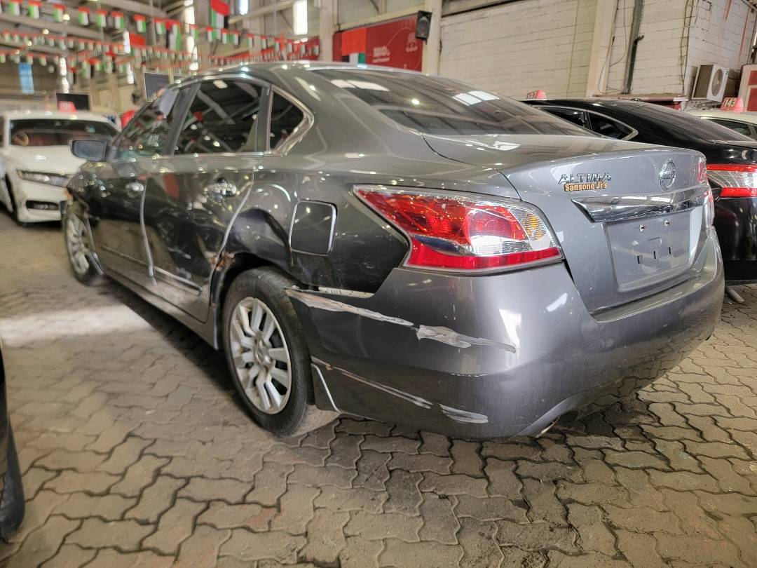 2015 NISSAN ALTIMA — 92076 Miles — Lot 44010573 — Main - Marhaba Auctions Used Cars - Image 4