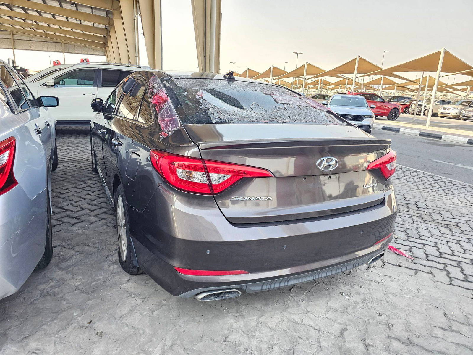 2015 HYUNDAI SONATA — 179465 Miles — Lot H190318 — Souq - Marhaba Auctions Used Cars - Image 6