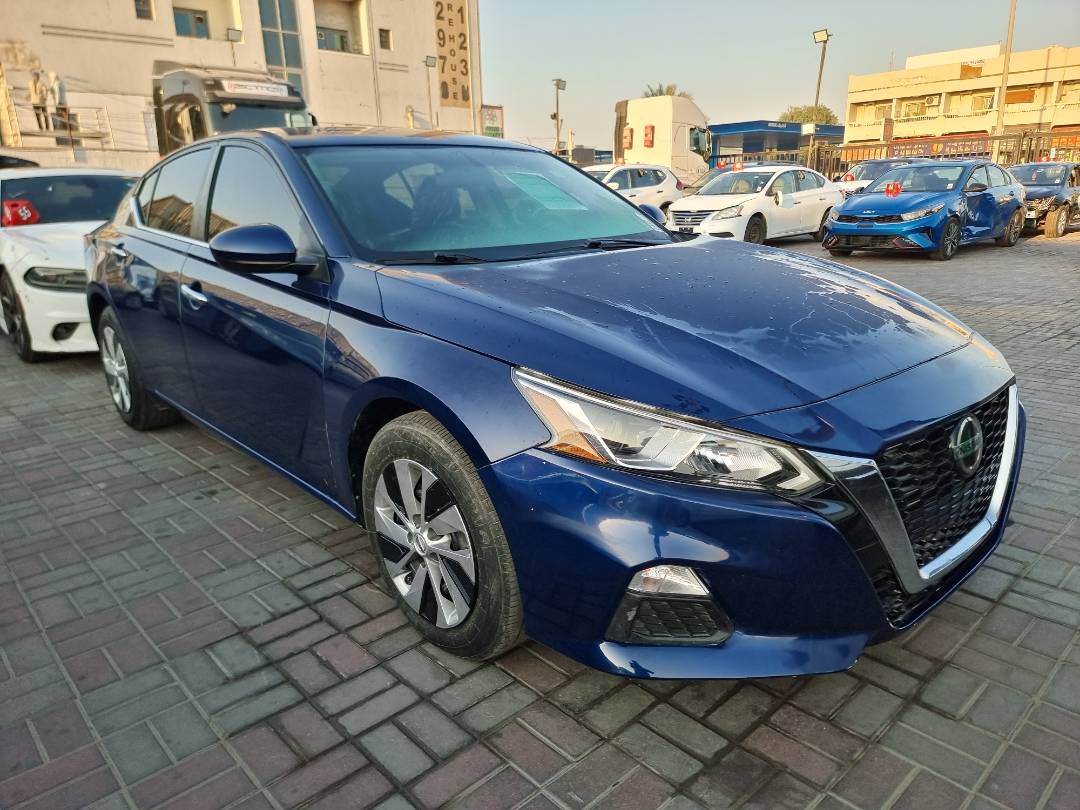 2020 NISSAN ALTIMA — 72291 Miles — Lot C140048 — Main - Marhaba Auctions Used Cars - Image 3