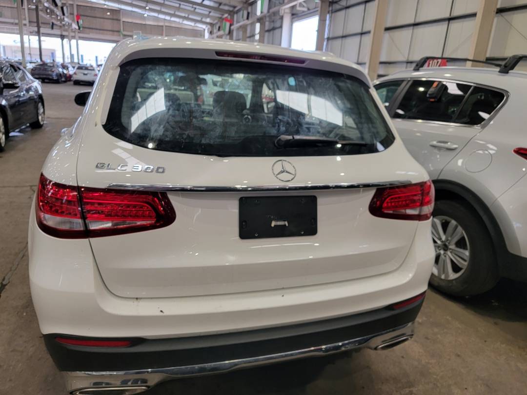 2019 MERCEDES BENZ GLC-300 — 89292 Miles — Lot KV127918 — Main - Marhaba Auctions Used Cars - Image 12
