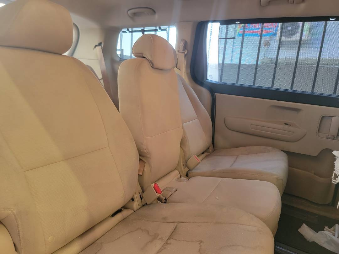 2015 KIA SEDONA — 159316 Miles — Lot 38918651 - Marhaba Auctions Used Cars - Image 4