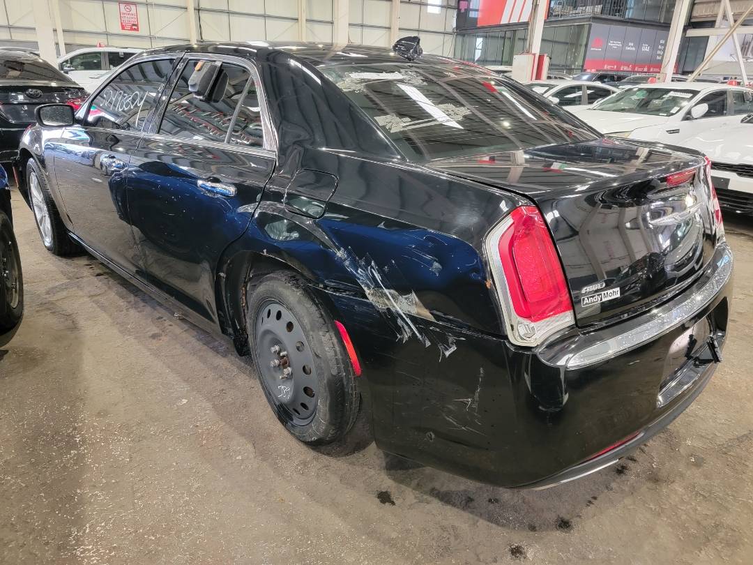 2018 CHRYSLER 300 — 99496 Miles — Lot 2JH160306 — Main - Marhaba Auctions Used Cars - Image 5