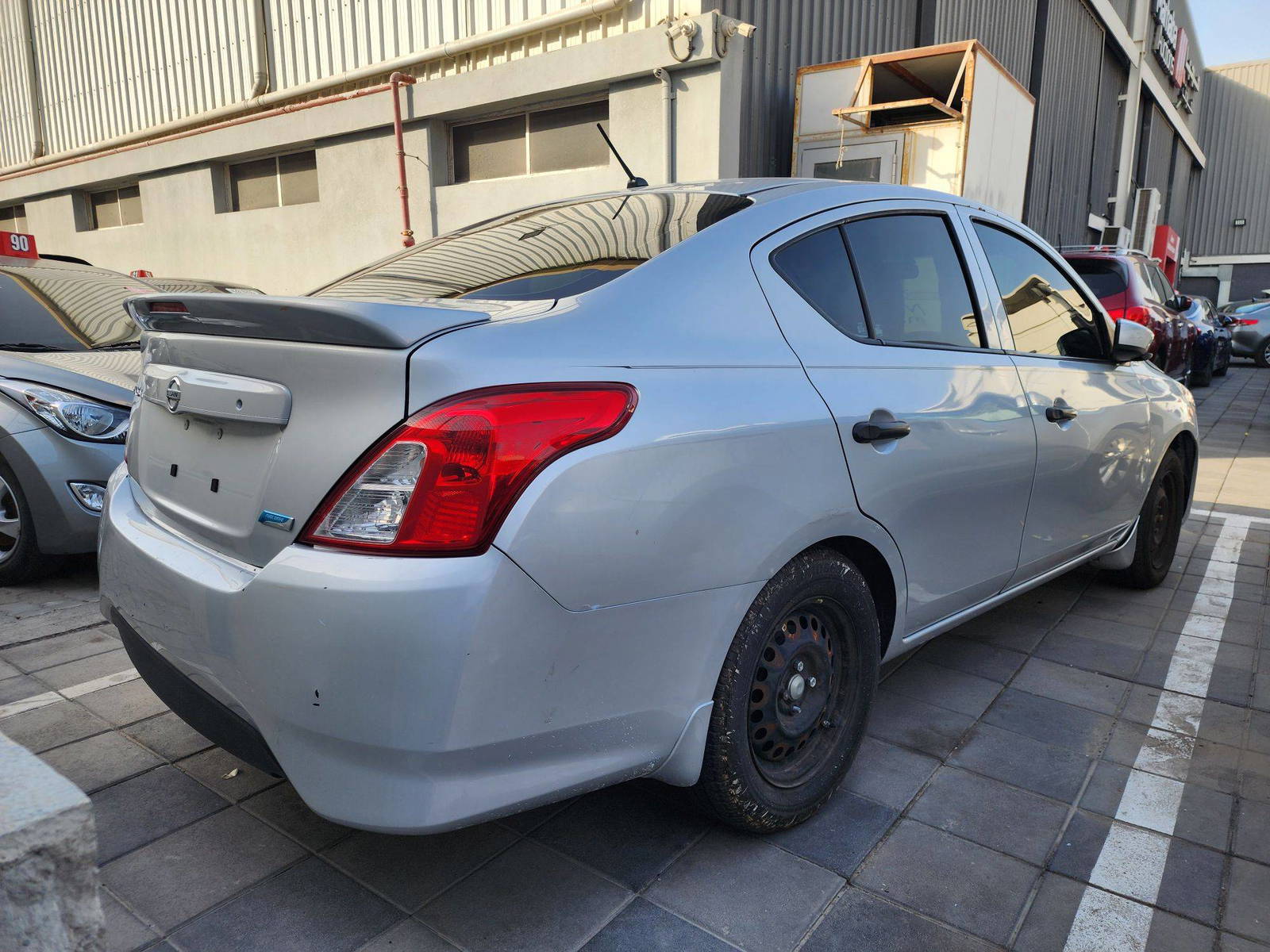 2016 NISSAN VERSA — 125916 Miles — Lot 1258324 — Al Quoz - Marhaba Auctions Used Cars - Image 4
