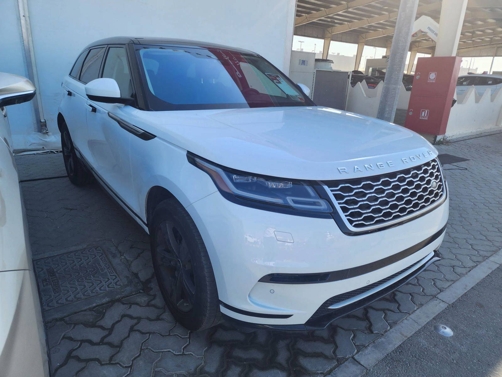 2020 LAND ROVER RANGE ROVER VELAR — 22256 Miles — Lot 290609 - Marhaba Auctions Used Cars - Image 5