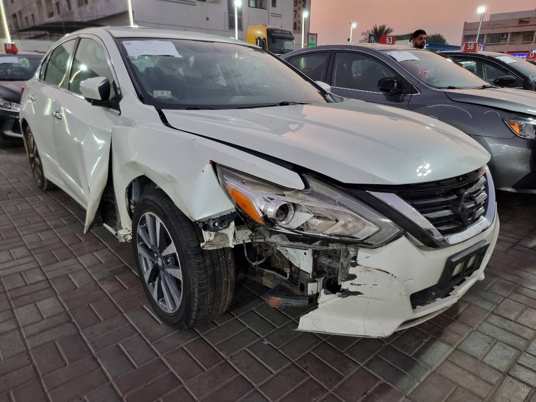 2016 NISSAN ALTIMA — 153847 Miles — Lot 123977 — Main - Marhaba Auctions Used Cars - Image 3