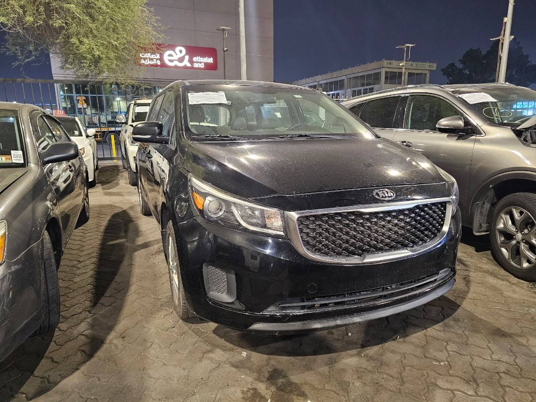 2017 KIA SEDONA — 179044 Miles — Lot 6258968 — Main - Marhaba Auctions Used Cars - Image 4