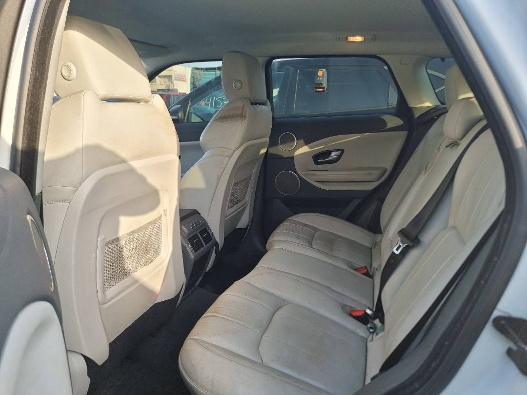 2016 LAND ROVER RANGE ROVER EVOQUE — 77712 Miles — Lot 096481 — Souq - Marhaba Auctions Used Cars - Image 7