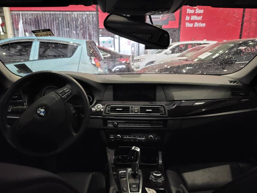 2012 BMW 520I — 153048 KM — Lot W28501 — Main - Marhaba Auctions Used Cars - Image 7