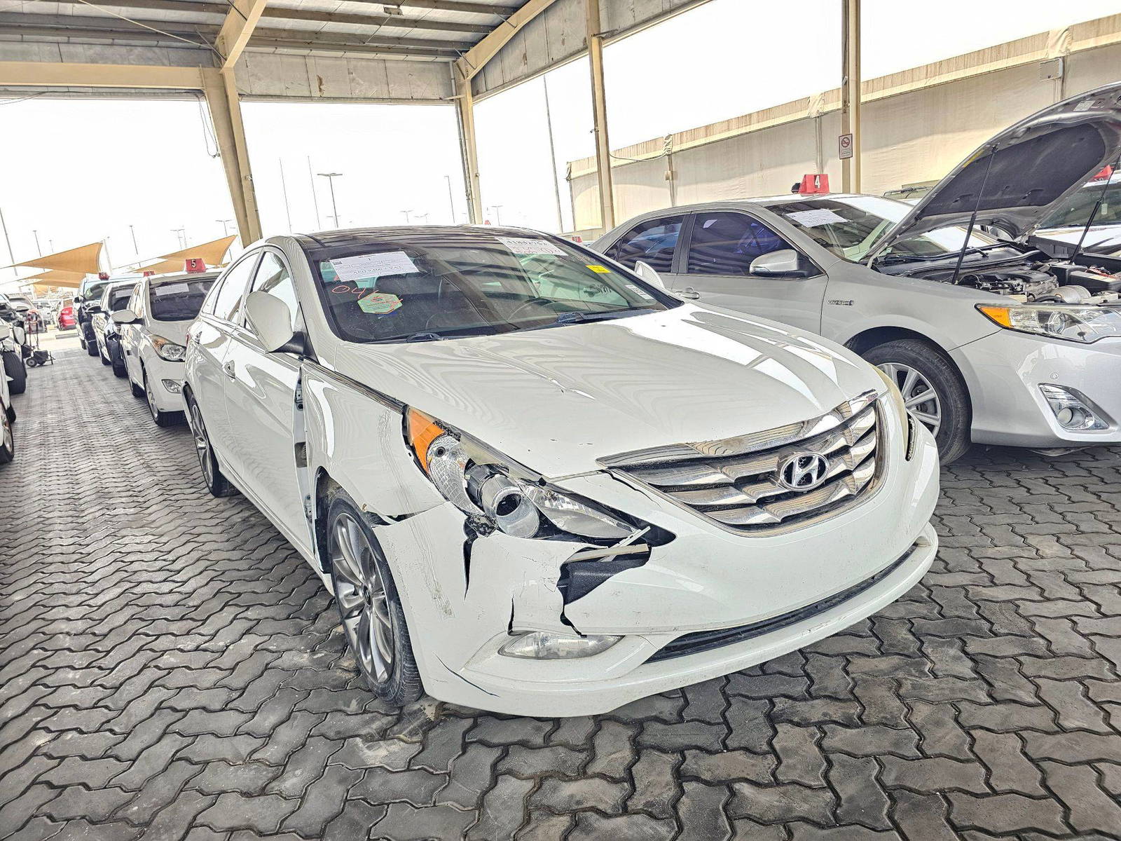 2013 HYUNDAI SONATA — 186759 Miles — Lot 41842753 — Main - Marhaba Auctions Used Cars - Image 4
