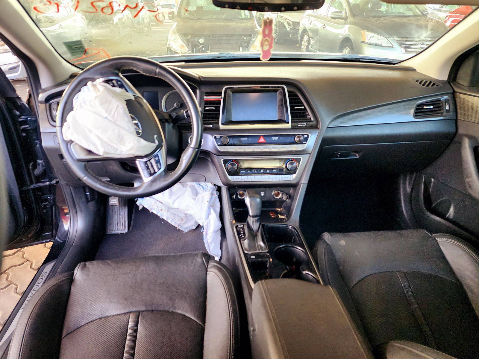 2018 HYUNDAI SONATA — 93711 Miles — Lot 39482145 — Souq - Marhaba Auctions Used Cars - Image 7