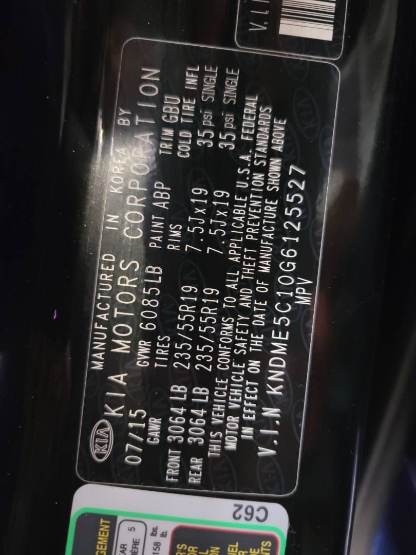 2016 KIA SEDONA — 164667 Miles — Lot 77075423 - Marhaba Auctions Used Cars - Image 8