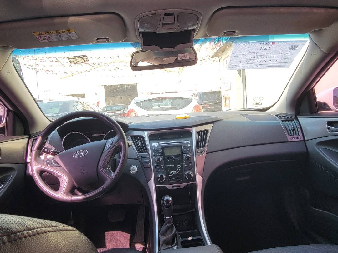 2012 HYUNDAI SONATA — 277281 KM — Lot 040317 — Main - Marhaba Auctions Used Cars - Image 8